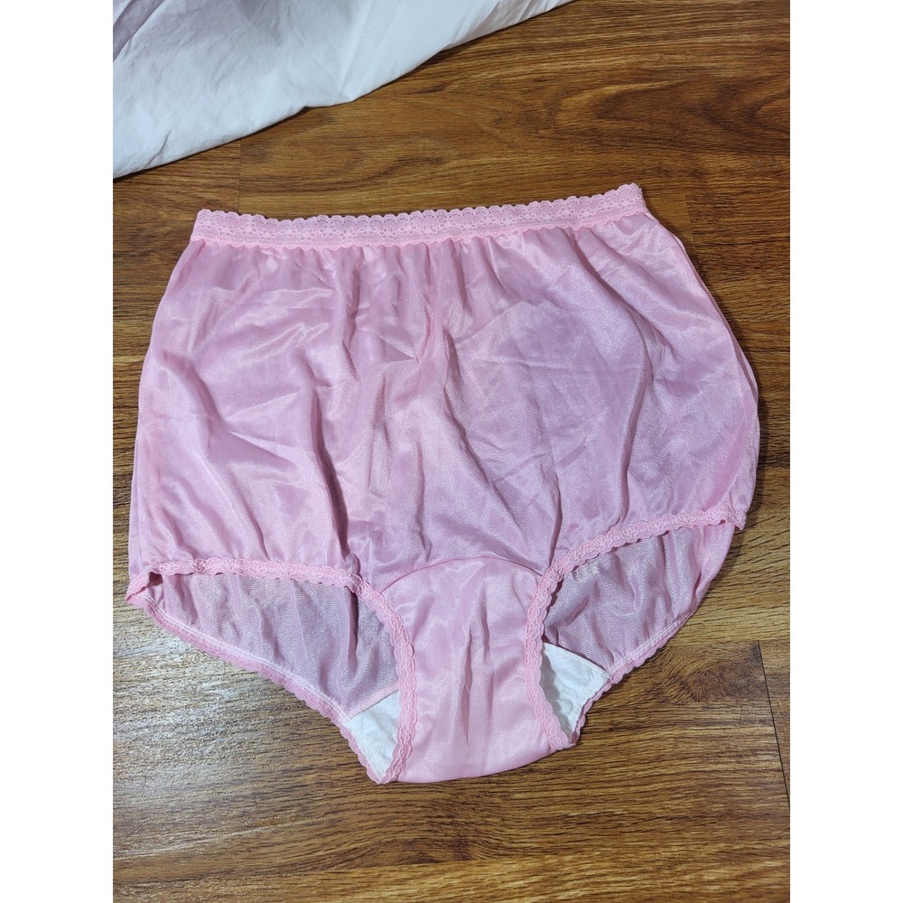 SHERMAN VINTAGE NYLON PANTY sz 7 Pink SATIN Granny Lace